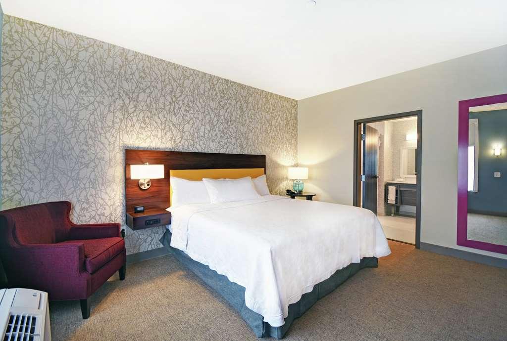 Home2 Suites By Hilton Белойт Номер фото